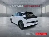 Usata Lancia Ypsilon 110 CV (80 kW) 2024 Bianco Utilitaria