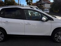 Usata Peugeot 2008 Allure 99 CV (72 kW) 2017 Bianco SUV