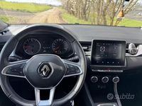 Usata Renault Captur 100 CV (73 kW) 2023 Nero SUV