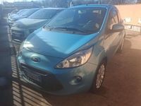 Usata Ford Ka Titanium 69 CV (50 kW) 2015 Blu/azzurro Berlina