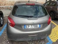Usata Peugeot 208 Allure 82 CV (60 kW) 2012 Bronzo Utilitaria