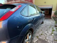 Usata Ford Focus 116 CV (85 kW) 2005 Blu/azzurro Berlina