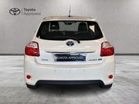 Usata Toyota Auris Hybrid Active 99 CV (72 kW) 2012 Bianco Berlina