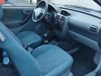 Usata Opel Corsa 54 CV (39 kW) 2001 Verde Utilitaria