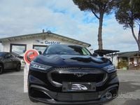 Usata Ford Mustang Standard Range 269 CV (197 kW) 2022 Nero Station wagon