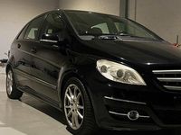 Usata Mercedes B200 140 CV (102 kW) 2008 Nero Monovolume