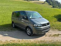 Usata VW Multivan 140 CV (102 kW) 2011 Grigio Furgone