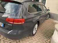 Usata VW Passat 120 CV (88 kW) 2017 Nero Station wagon