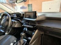 Usata Peugeot 208 Allure 101 CV (74 kW) 2021 Blu Utilitaria