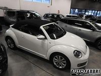 Usata VW Beetle Cabriolet Design 105 CV (77 kW) 2016 Bianco(met.) Cabrio