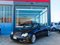 Usata Mercedes CLK320 Avantgarde 224 CV (164 kW) 2007 Nero Cabrio