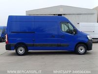 Usata Renault Master 136 CV (100 kW) 2022 Blu Monovolume
