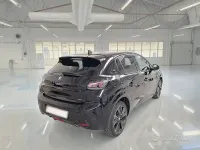 Usata Peugeot 208 GT 101 CV (74 kW) 2023 Nero Utilitaria