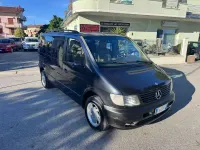 Usata Mercedes V220 122 CV (89 kW) 2002 Nero Monovolume