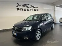 Usata Dacia Sandero 75 CV (55 kW) 2018 Bluazzurro Berlina