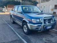 Usata Nissan Navara 104 CV (76 kW) 1999 Bluazzurro Pick-up