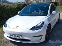 Usata Tesla Model 3 Standard Range Plus 239 kW (325 CV) 2020 Bianco Berlina