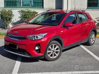 Usata Kia Stonic Style 84 CV (61 kW) 2018 Rosso SUV