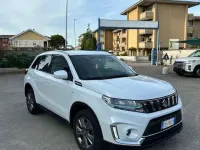 Usata Suzuki Vitara Cool 129 CV (94 kW) 2023 Bianco SUV