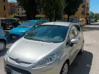 Usata Ford Fiesta Titanium 82 CV (60 kW) 2009 Grigio Berlina