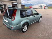 Usata Nissan X-Trail 114 CV (83 kW) 2003 Verde SUV