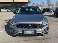 Usado VW T-Roc Life 116 CV (85 kW) 2025 Negro SUV