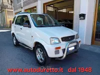 Usata Daihatsu Terios 86 CV (63 kW) 2000 Bianco SUV