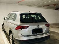 Usata VW Tiguan Comfortline 125 CV (91 kW) 2018 Argento SUV