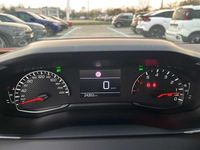 Usata Peugeot 2008 Allure 101 CV (74 kW) 2023 Arancione SUV