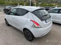 Usata Lancia Ypsilon S 95 CV (69 kW) 2016 Grigio Utilitaria