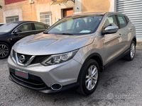 Usata Nissan Qashqai Acenta 110 CV (80 kW) 2015 Grigio SUV