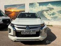 Usata Mitsubishi L200 150 CV (110 kW) 2022 Bianco Pick-up