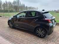 Usata Toyota Yaris Hybrid Lounge 131 CV (96 kW) 2022 Berlina