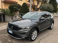 Usata VW T-Roc 2018 Grigio SUV