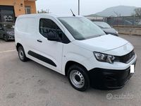 Usata Peugeot Partner 102 CV (75 kW) 2020 Bianco Monovolume