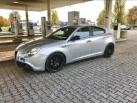 Usata Alfa Romeo Giulietta Sprint 105 CV (77 kW) 2015 Utilitaria