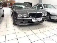 Usata Jaguar XJR 247 CV (181 kW) 1991 Grigio Berlina
