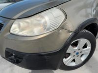 Usata Fiat Sedici 107 CV (78 kW) 2006 Oro SUV