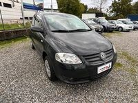Begagnad VW Fox 70 HK (51 kW) 2008 Grå Halvkombi
