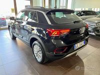 Usata VW T-Roc Edition 116 CV (85 kW) 2024 Grigio SUV