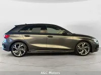 Usata Audi A3 Sportback S-Line 116 CV (85 kW) 2023 Grigio Utilitaria
