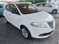 Usata Lancia Ypsilon Gold 69 CV (50 kW) 2014 Bianco Utilitaria