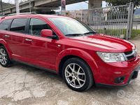 Usata Fiat Freemont 170 CV (125 kW) 2012 Rosso SUV