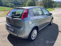 Usata Fiat Grande Punto 65 CV (47 kW) 2006 Grigio Utilitaria