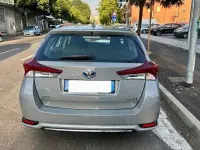 Usata Toyota Auris Hybrid 99 CV (72 kW) 2018 Station wagon