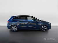 Usata Mercedes 180 2023 Blu Berlina