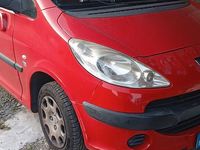 Usata Peugeot 1007 70 CV (51 kW) 2006 Rosso Monovolume
