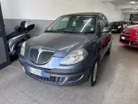 Usata Lancia Ypsilon 60 CV (44 kW) 2008 Grigio Utilitaria