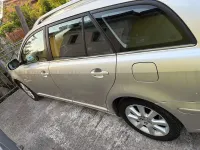 Usata Toyota Avensis 126 CV (92 kW) 2008 Argento Station wagon