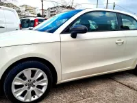 Usata Audi A1 Ambition 90 CV (66 kW) 2011 Bianco Utilitaria